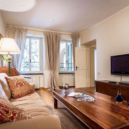 Апартаменты Cernobbio Town House Экстерьер фото
